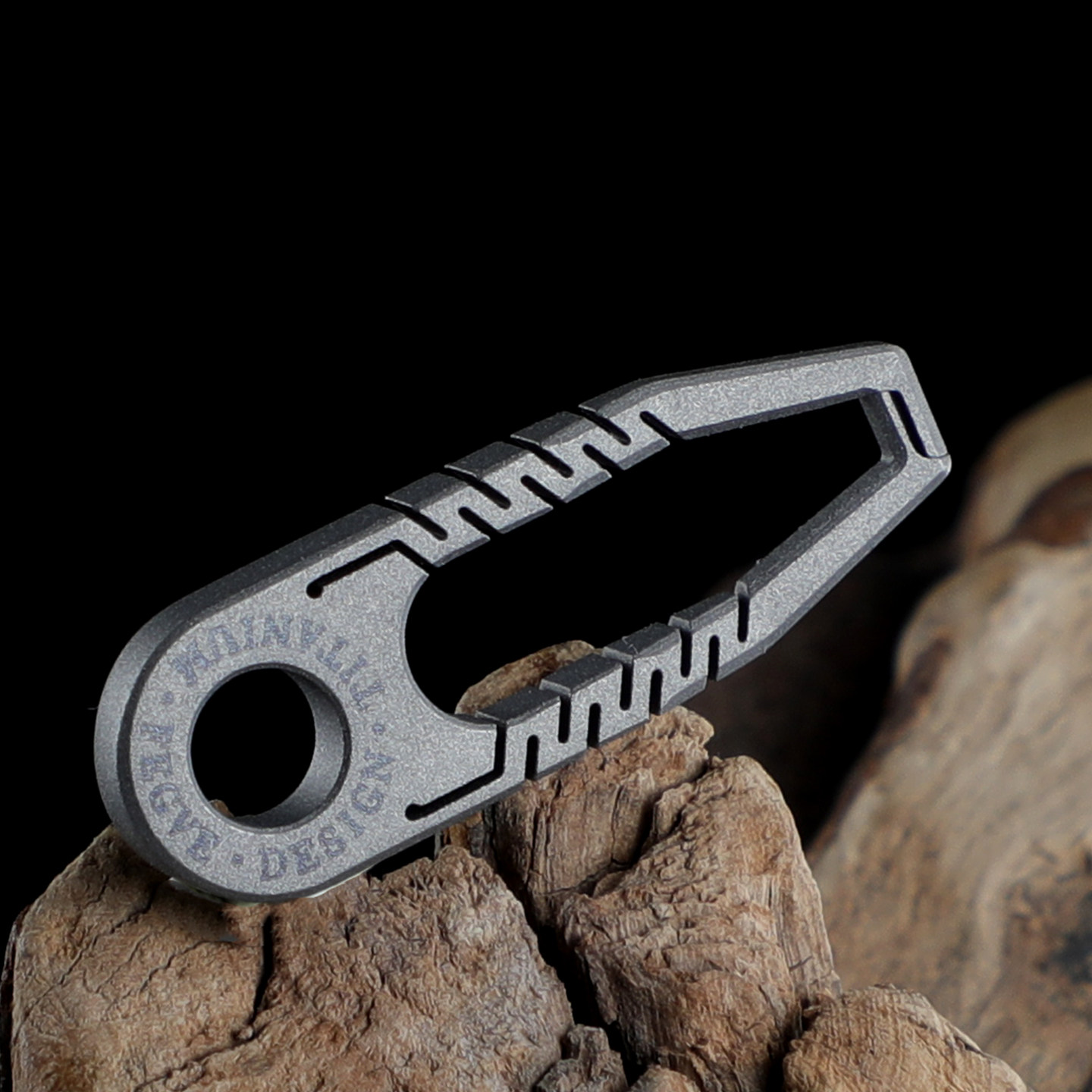 EDC Titanium Alloy Zipper Pull - огляд і ціна Outdoor Lighting Connectors