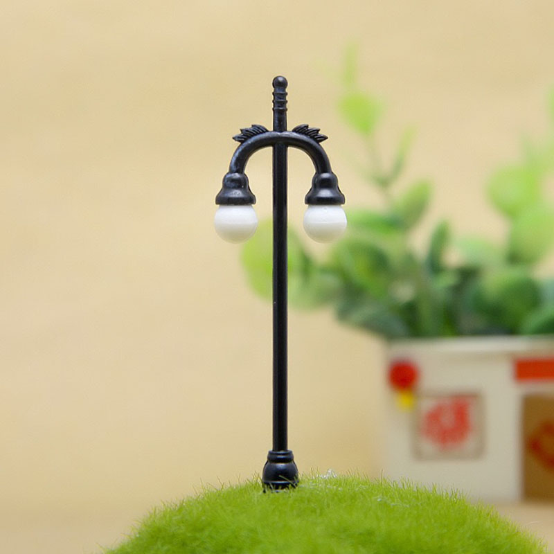 4Pcs Miniatures Road Light Mic - огляд і ціна Outdoor Lighting Xmas